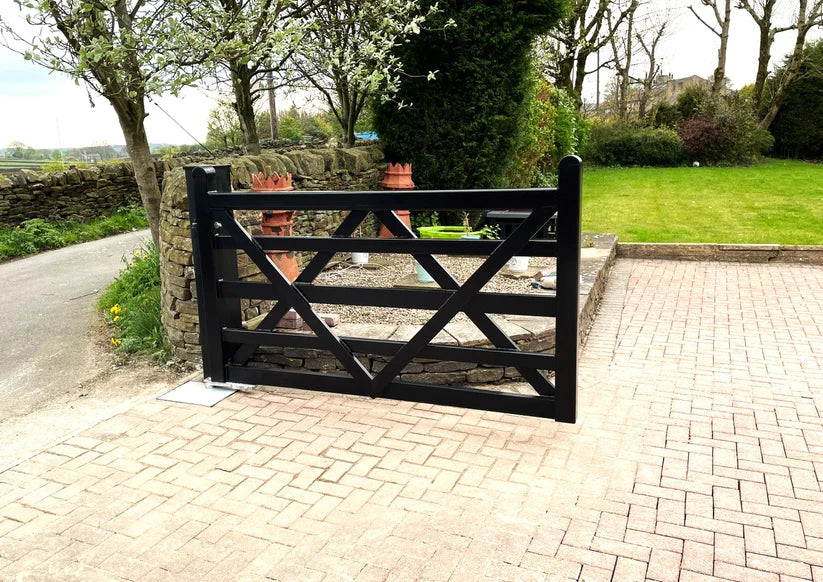 Icon Metal Driveway Gate _Heavy Duty_ Excellence Crafted _ GG-104