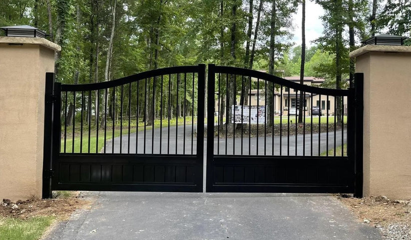 Carrabin Style Swing Gate Design _ Heavy Duty _Metal Gate _ Excellence Crafted _ GG-080