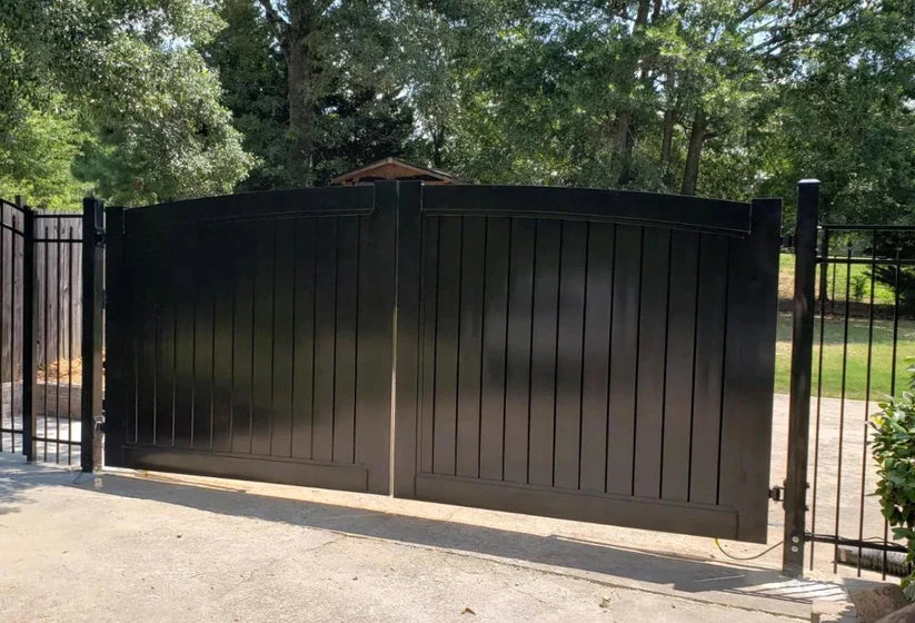 Solid Privacy Steel Style Heavy Duty Metal Driveway Gate _ Excellence Crafted _ GG-078
