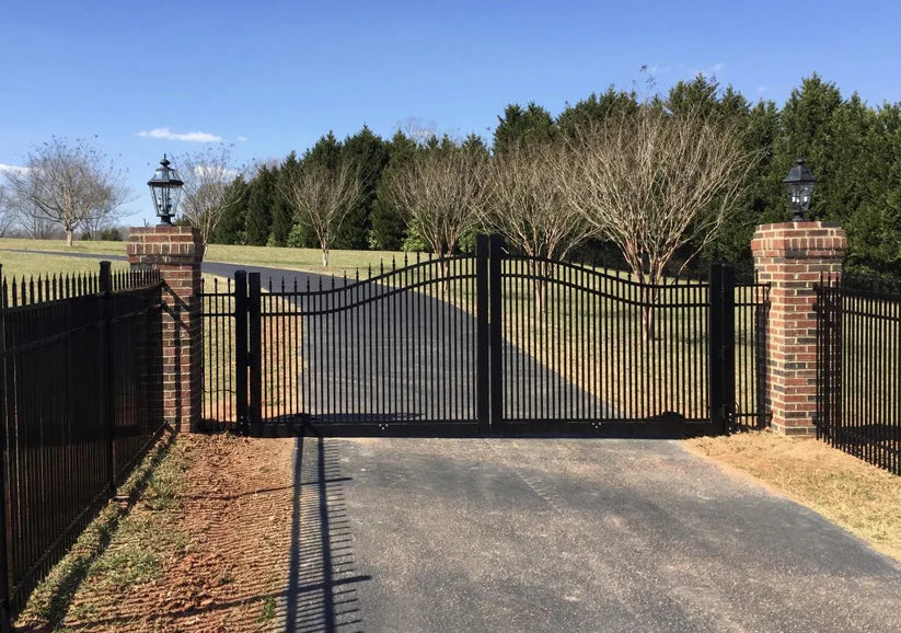 Flow Style Heavy Duty Metal Driveway Gate _ Excellence Crafted _ GG-076