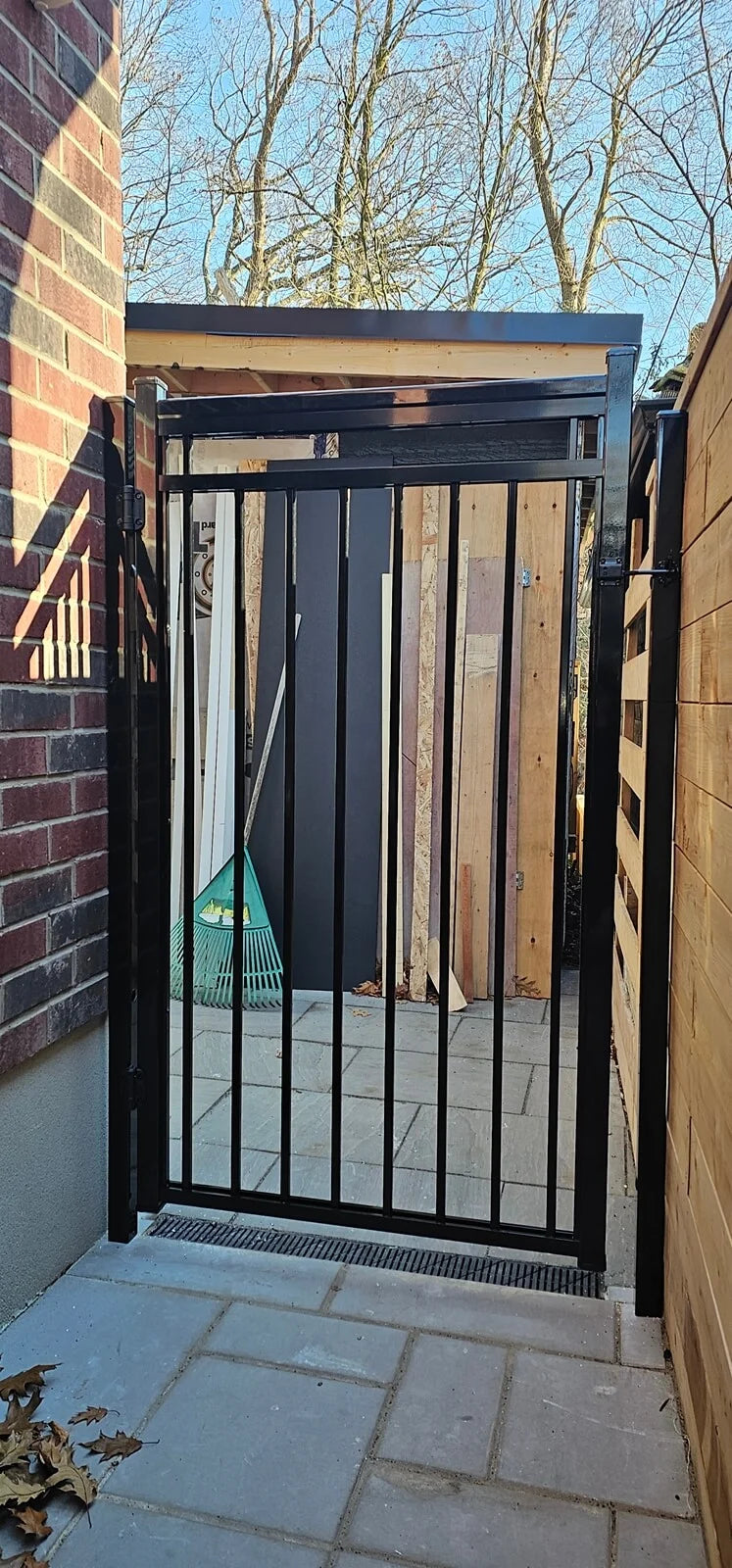Pedestrian Metal Gate _ Tracks Design _ Excellence Crafted _MF-MG-008