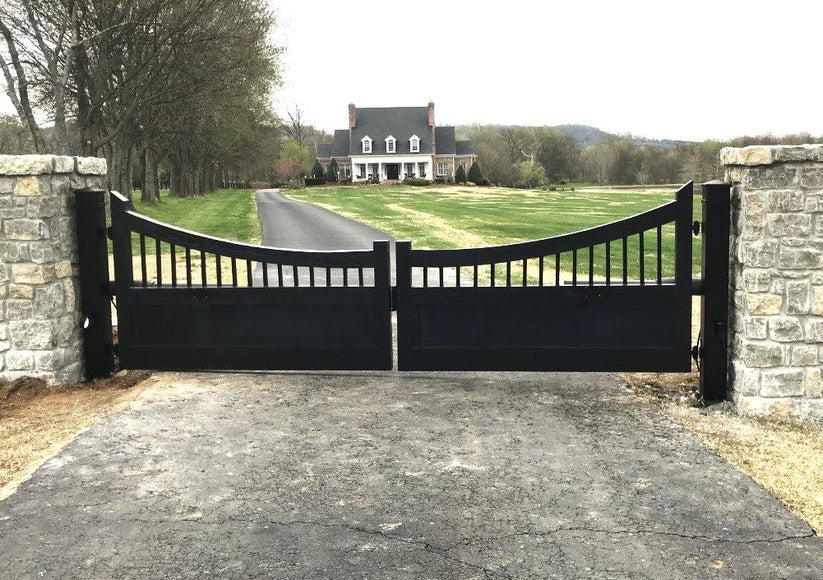 Bull Style - Heavy Metal Driveway Gate _ Heavy Duty _  Excellence Crafted_ GG-373
