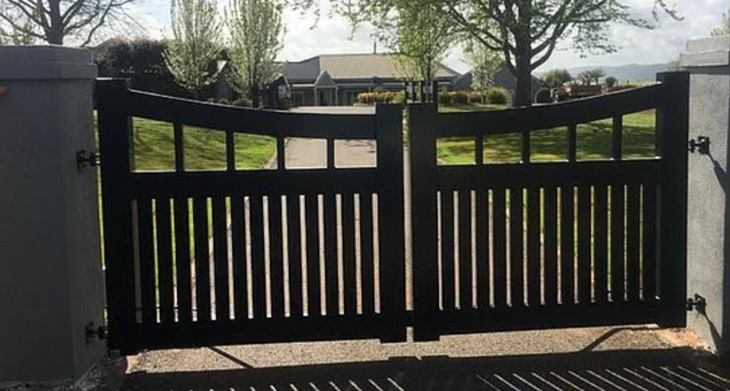 Vertical Vision Style Metal Gate _Heavy Duty_ Excellence Crafted _ GG-006
