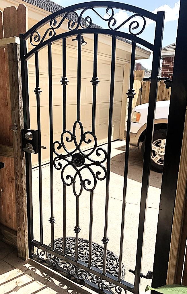 Traditional Design _ Pedestrian Metal Gate _ Excellence Crafted _MF-MG-001