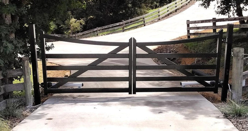 X Cowboy Farm Metal Driveway Gate _ Excellence Crafted _GG-052