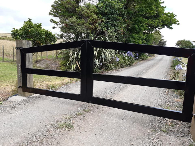 Sample Farm Style Metal Driveway Gate _ Excellence Crafted _ GG-055