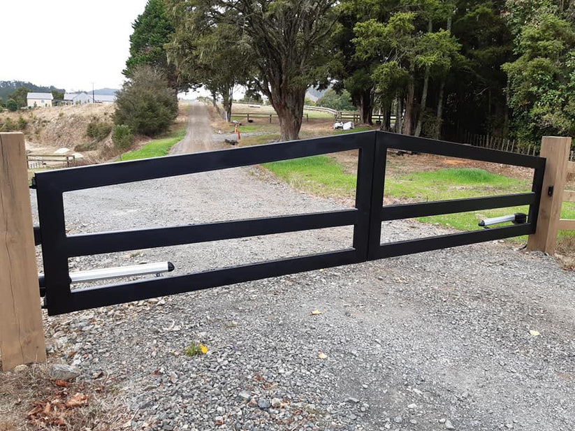 Sample Farm Style Metal Driveway Gate _ Excellence Crafted _ GG-055