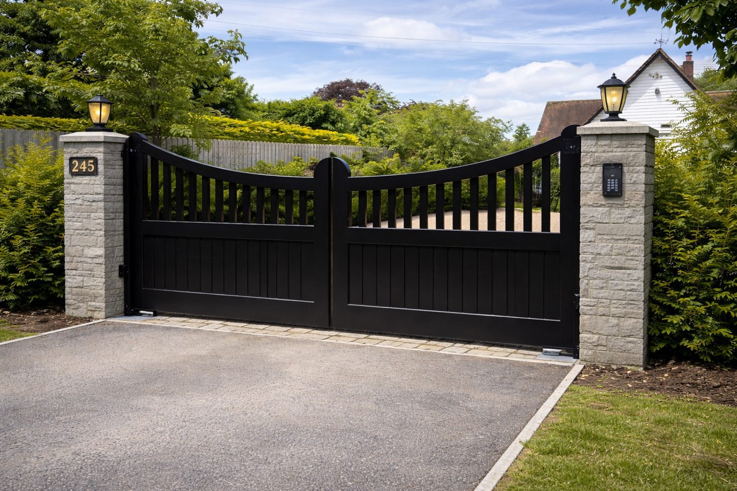 Stylish Heavy Duty Steel Driveway Gate _ Excellence Crafted _ GG-071